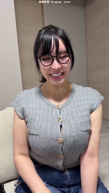 Cover preview for Kカップ変態お姉さんとノーブラ散歩してその後中出しセックス楽しんじゃいました