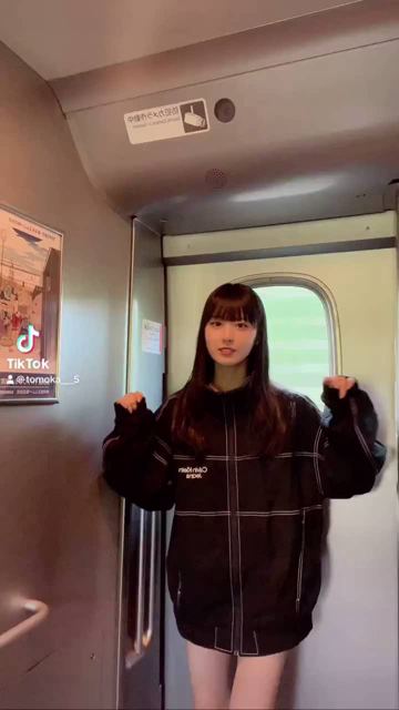 Cover preview for [myfans] tomoka___5 [19V+52P 1002.85MB]
