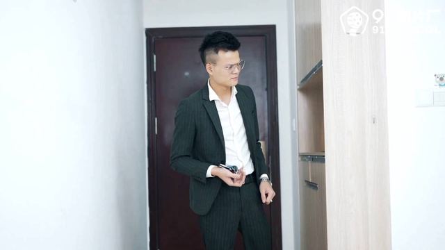 Cover preview for [ThZu.Cc]果冻传媒91CM-208屈辱的人妻-梁如意