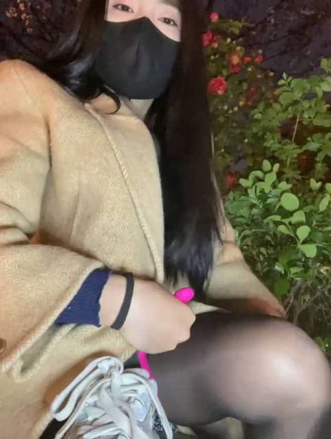 Cover preview for Asia-Lynn Stripchat